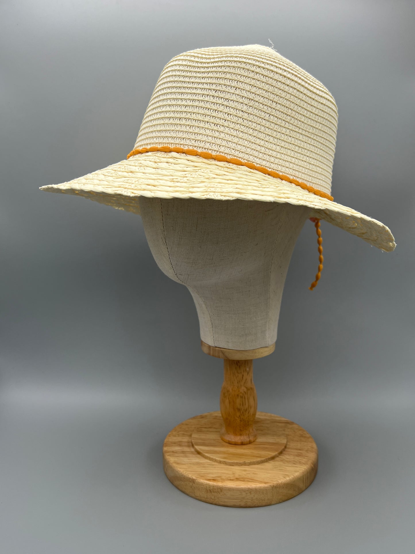 Straw Hat DP-07