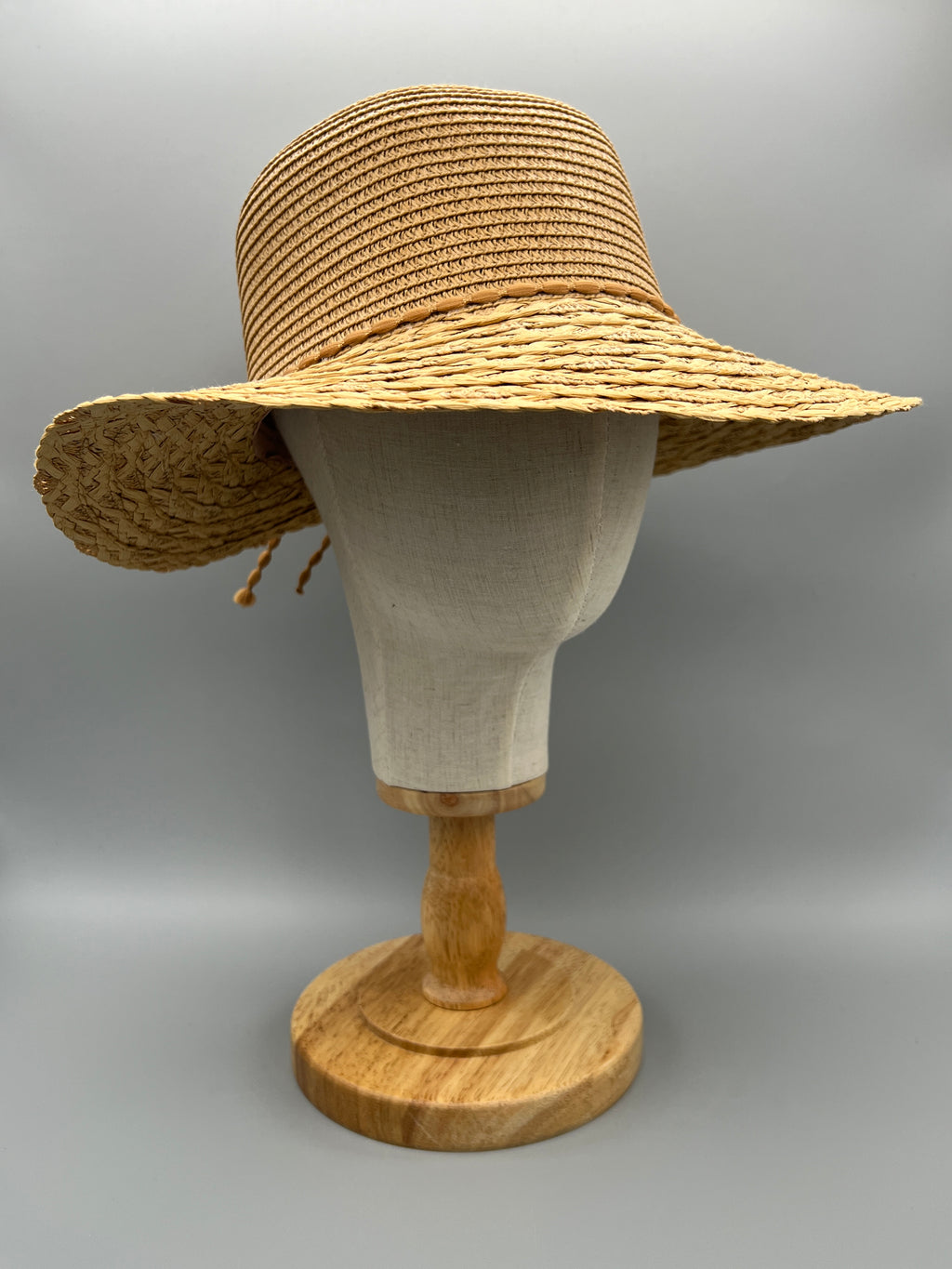 Straw Hat DP-07